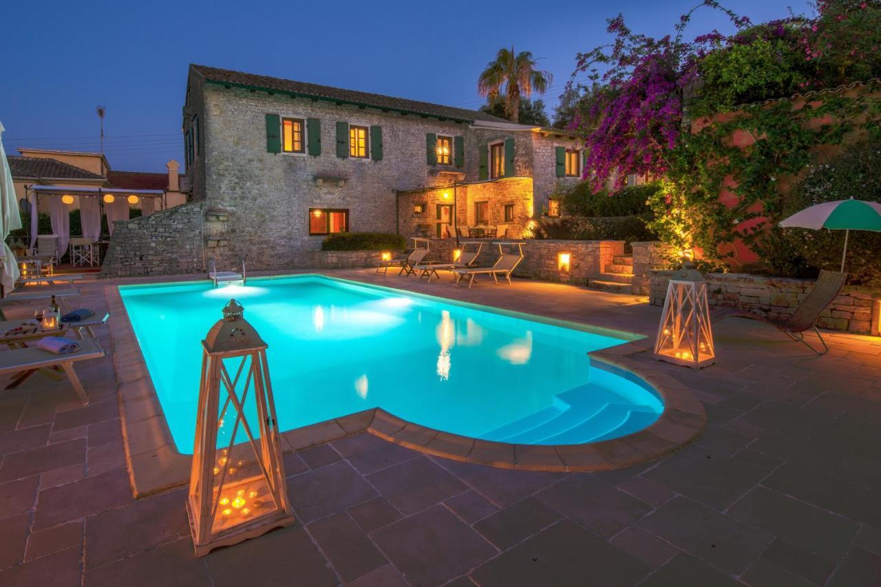 Kiparissi Villa Kourtaiika