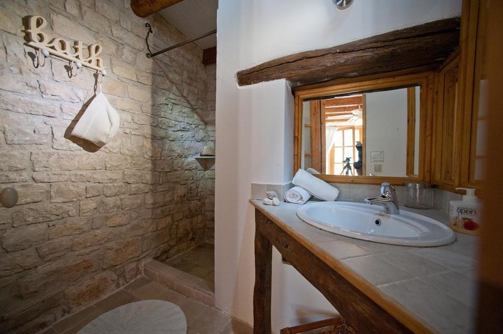 Kiparissi Villa Kourtaiika